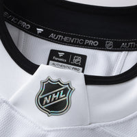 Chicago Blackhawks Fanatics White Away Authentic Pro Jersey