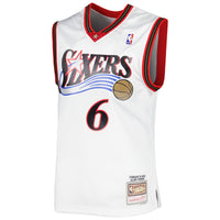 Mitchell & Ness Allen Iverson White Philadelphia 76ers 2002/03 Hardwood Classics Swingman Jersey