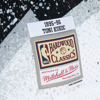 Chicago Bulls Mitchell & Ness Toni Kukoc 1995-96 Hyper Hoops Swingman Jersey - White