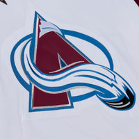 Colorado Avalanche Patrick Roy Mitchell & Ness White 1995 Power Play Jersey