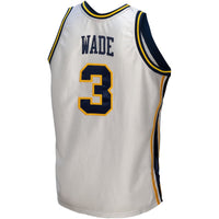 Mitchell & Ness Dwyane Wade White Marquette Golden Eagles College Vault 2002/03 Authentic Jersey